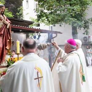 Proslavljena Svetkovina Presvetog Srca Isusova pri bazilici u Zagrebu